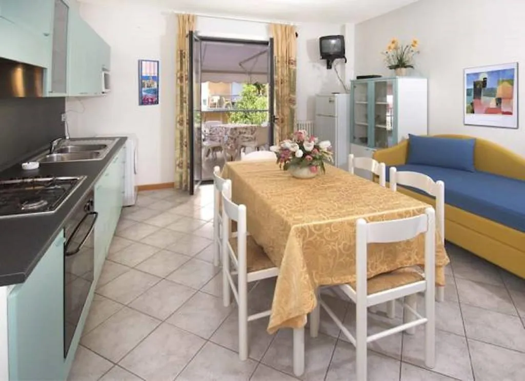 Sweet Home Appartamenti Bellaria-Igea Marina 0*,